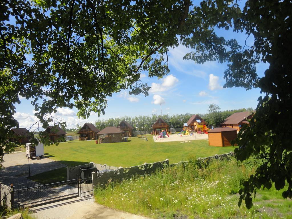 Agroturystyka Nad Morzem Hotel Ustka Ngoại thất bức ảnh